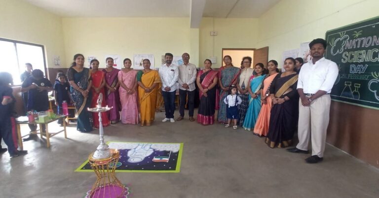 joshi's public central school yethe rashtriya vidnyan divas sajra