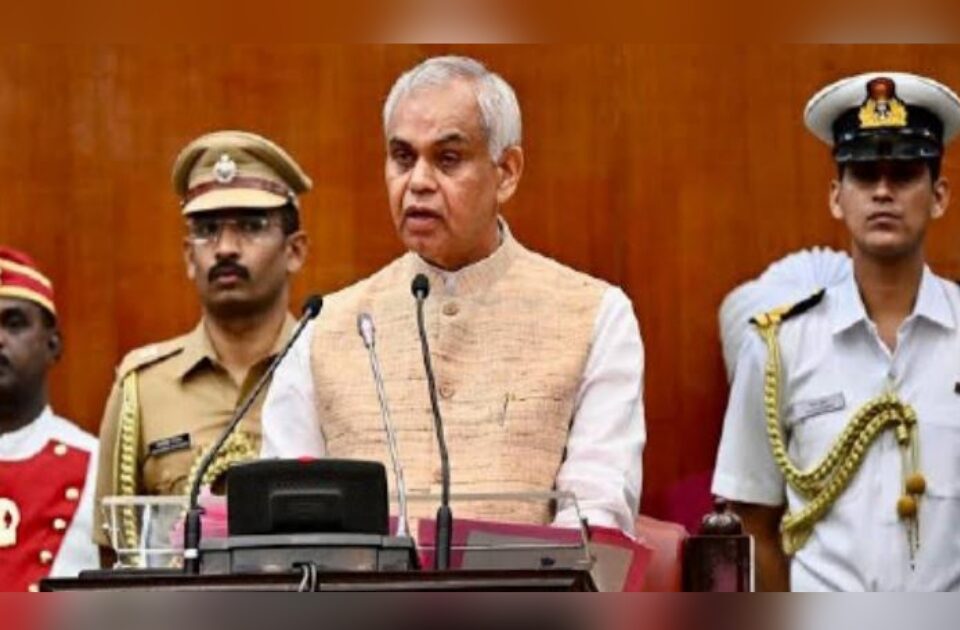 maharashtra-karnataka seemaprashna sodavnikisathi maharashtra sarkar katibaddh