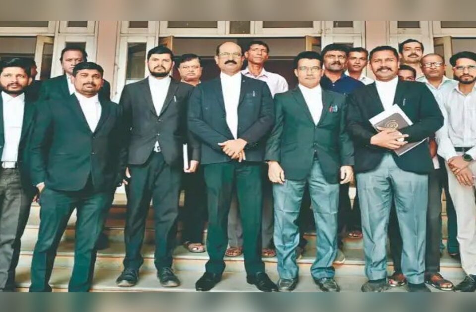 maharashtra rajya yellur namphalak khatlyatil sarva karyakartyanchi nirdosh muktata