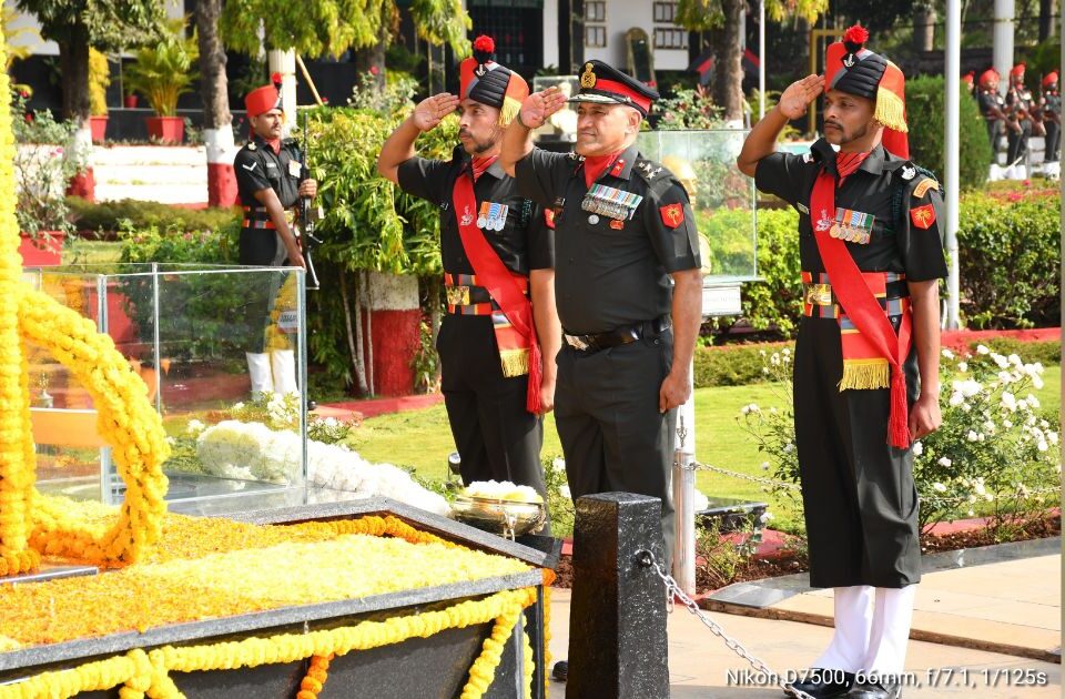 maratha light infantry regimental center yethe maratha divas sajra