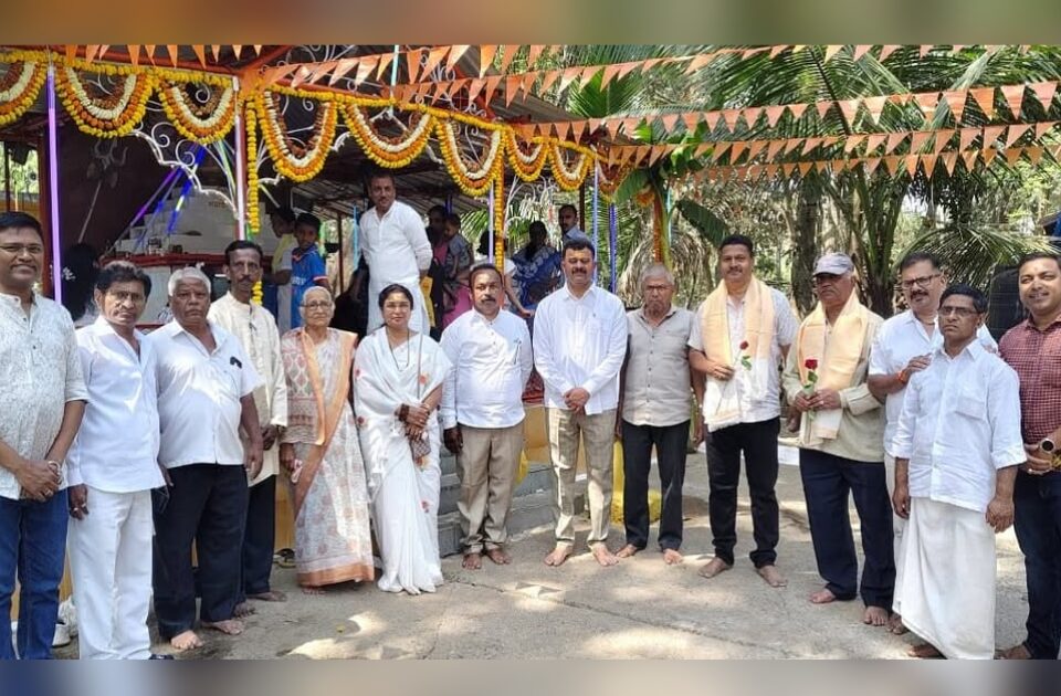 shahapur muktidham smashanbhumit mahashivratra bhaktibhavane sajri