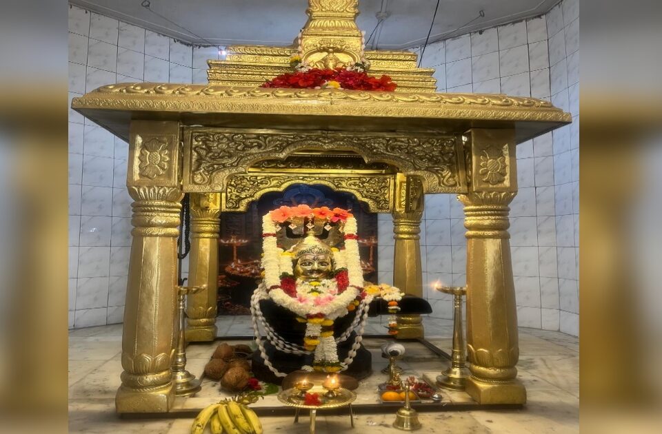 shivgiri shivmandirat ravivari maharudrabhishek