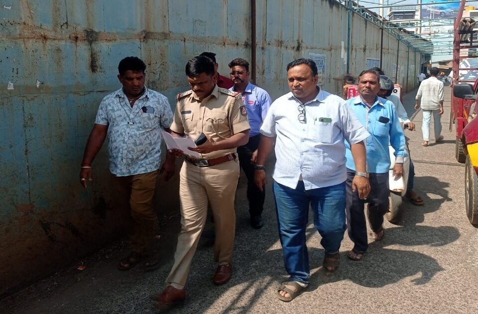 shri mahashivratri mahotsavachya purvatayarichi adhikaryankadun pahani