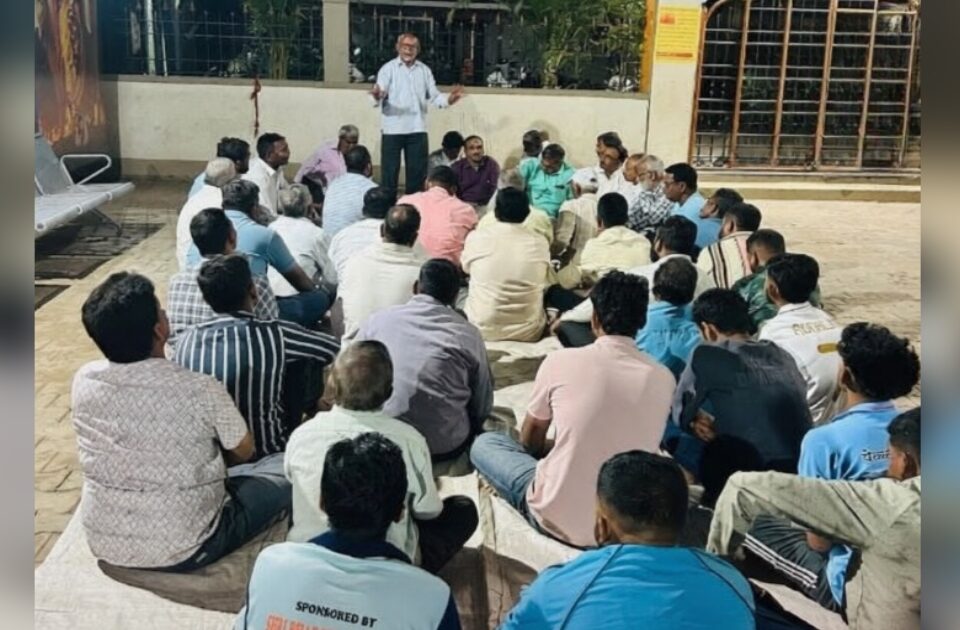 yellur maharashtra ekkikaran samiticha marathi samman yatrela pathimba