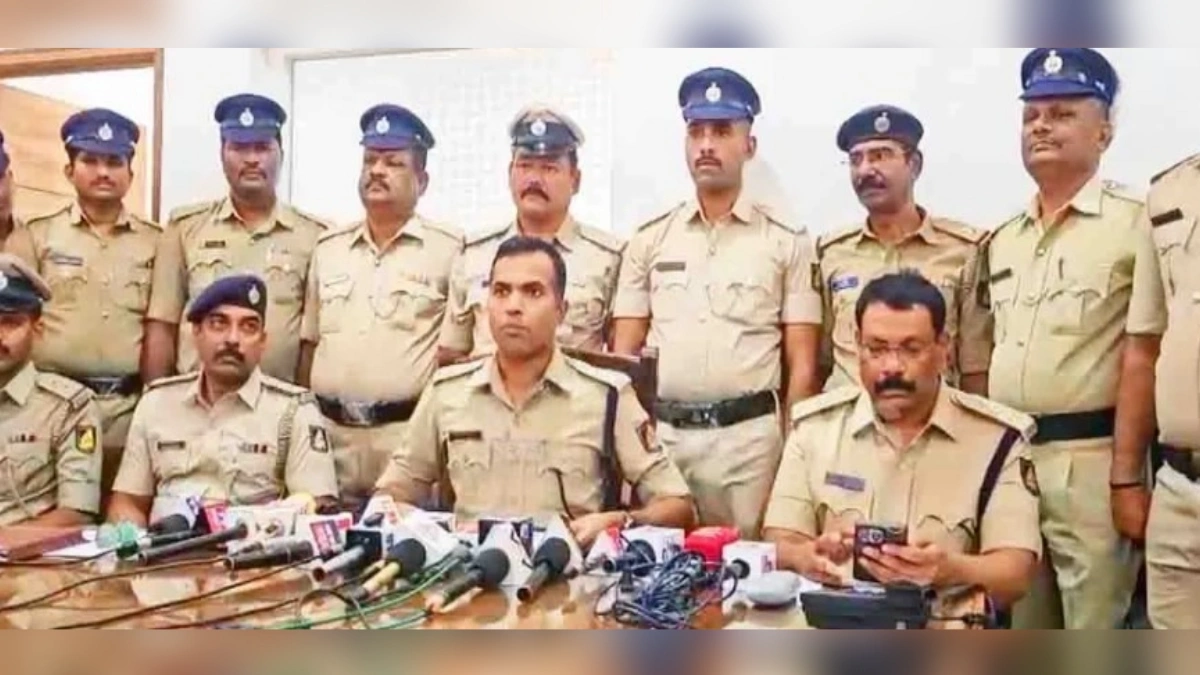 belgaavat cybar fasvanukicha networkcha pardafash