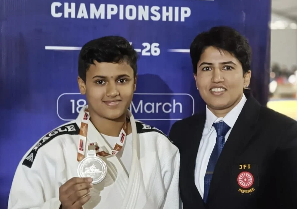 belgaavchi judopatu radhika dukarela rashtriya staravar raupyapadak