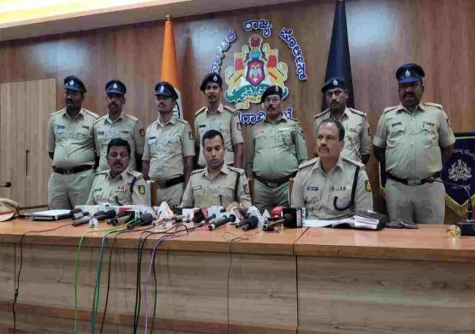 harugeritil gharphodi prakaranacha chhada (1)