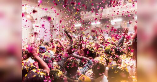 khasbag yethe raviwari phulanchi rangpanchmi