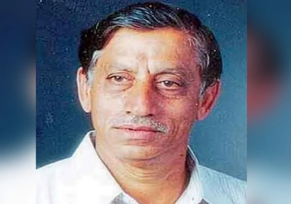 madhyavarti maharashtra ekikaran samitiche adhyaksh deepak dalvi yanche nidhan