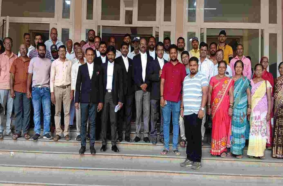 maharashtra rajya yellur namphalak khatlyatil aaropinche jabab nond