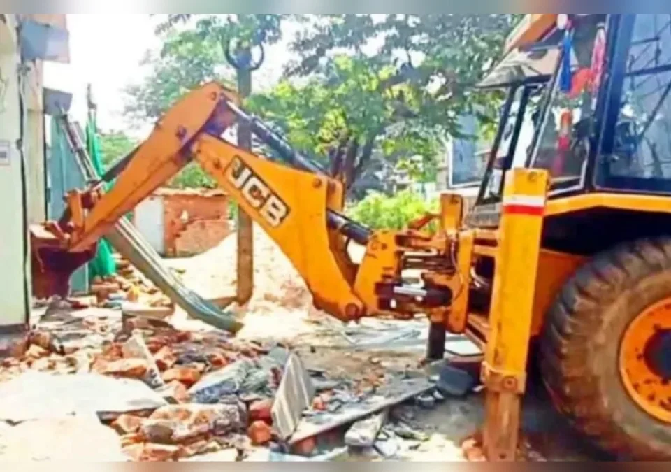 shahunagaratil atikraman hatav mohimela nyayalayachi sthagiti