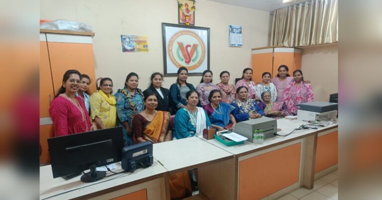 vivekanand sauhard societytarfe mahila din sajra