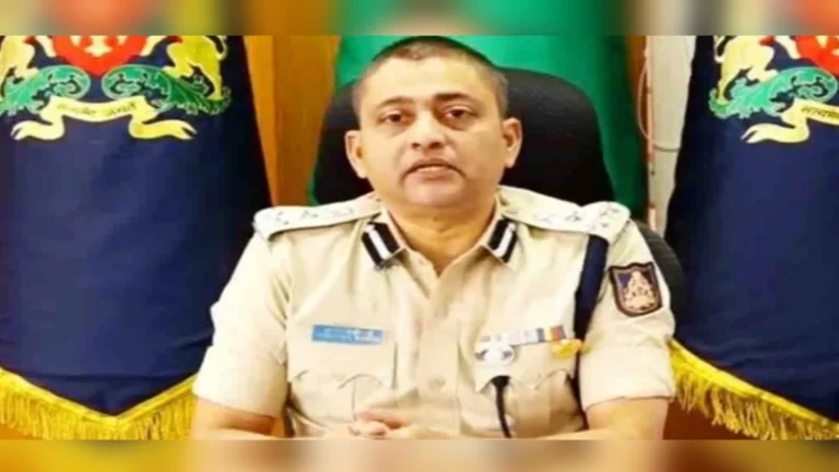 belgaavat 15 kotinchya digital fasavnak prakrani 1 koti rupaye gothavle