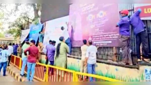 belgaavat anadhikrut hoardings bannervar mahapalikachi dhadak karvai