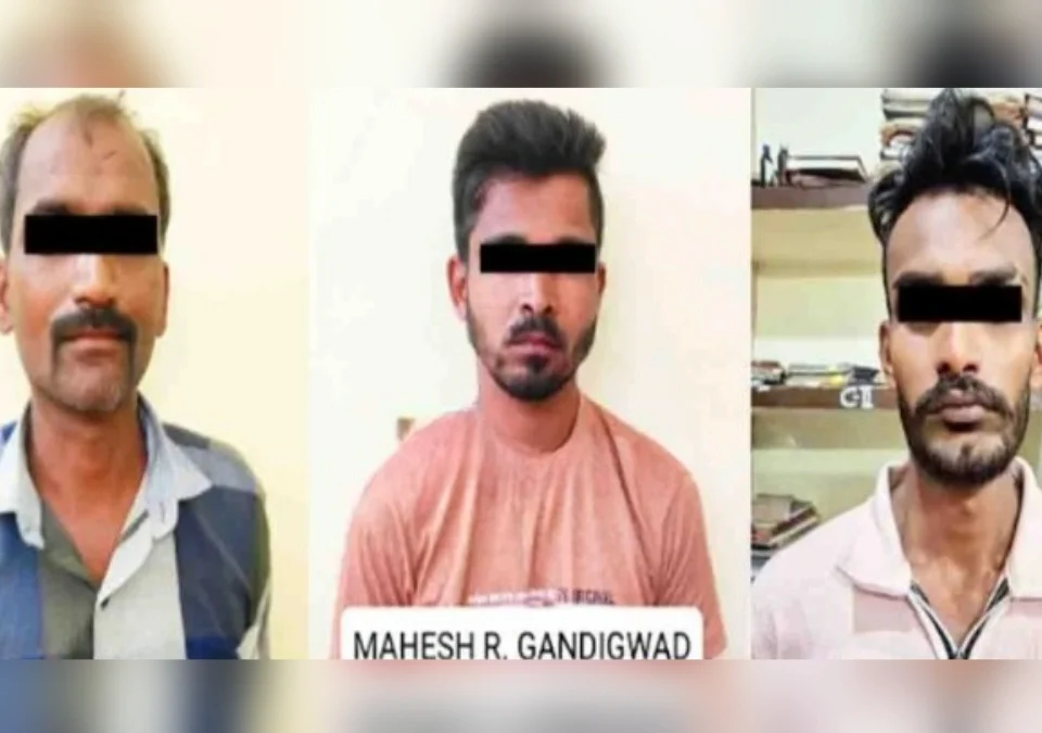 belgaavat heroin vikri ani matka addyavar polisancha chhapa