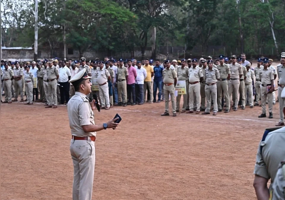 belgaavat shivjayanti chitrarath miravnikisathi kadekot police bandobast