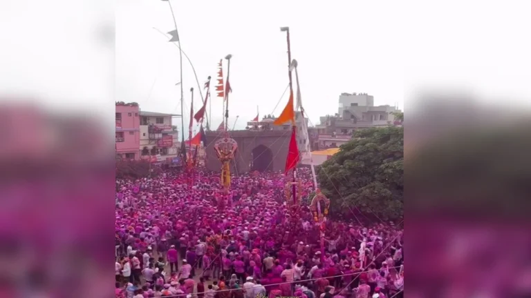 jotiba dongaravar vadali pavasat veej kosalun 5 jan jakhmi