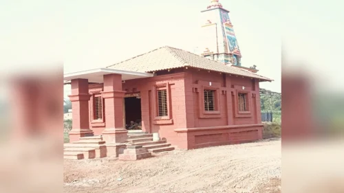 kallehol yethe 22 aprilpasun shri vaijnath mandir murti pranpratishthapana ani lokarpan sohala