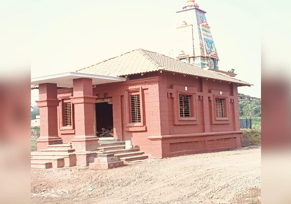 kallehol yethe 22 aprilpasun shri vaijnath mandir murti pranpratishthapana ani lokarpan sohala