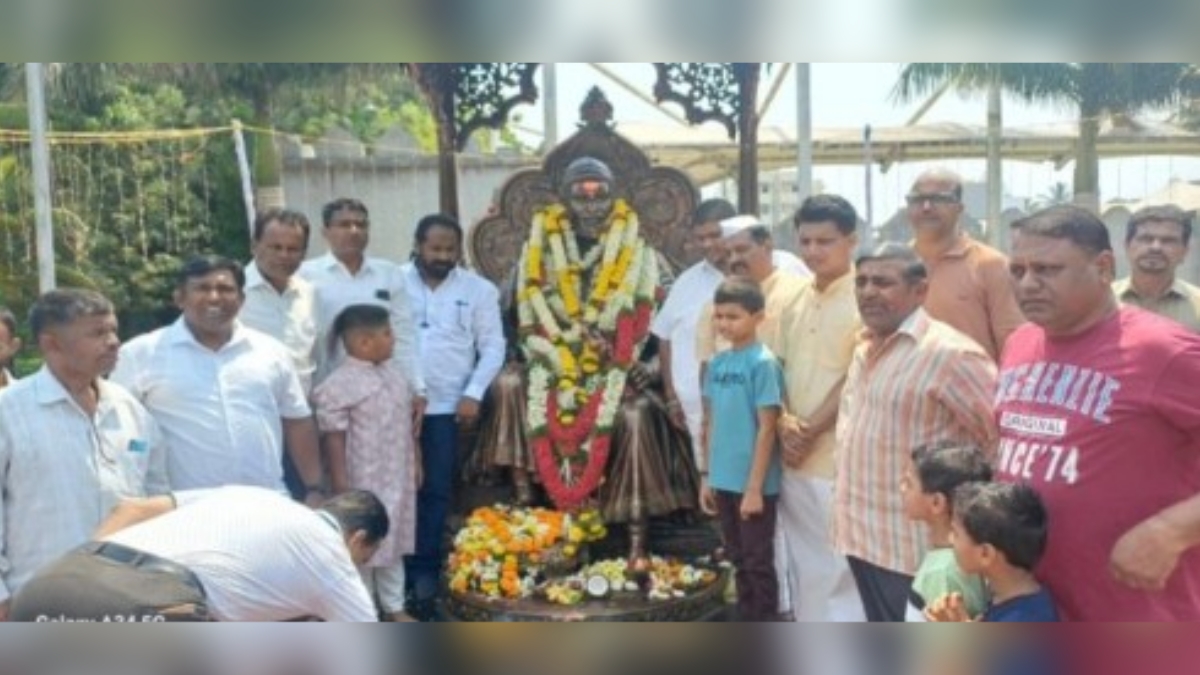 maharashtra ekikaran yuva samiti seemabhag chya vatine paramparik shivjayant utsahat sajri