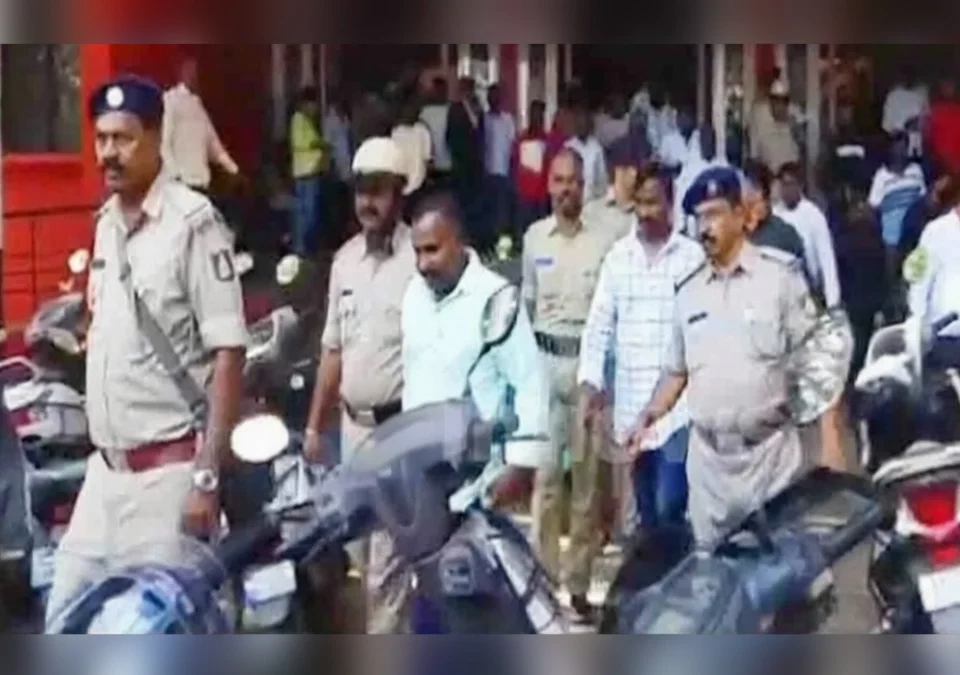 nehru nagar yethil shahbaz hatya prakrani chaughanna janmthepechi shiksha