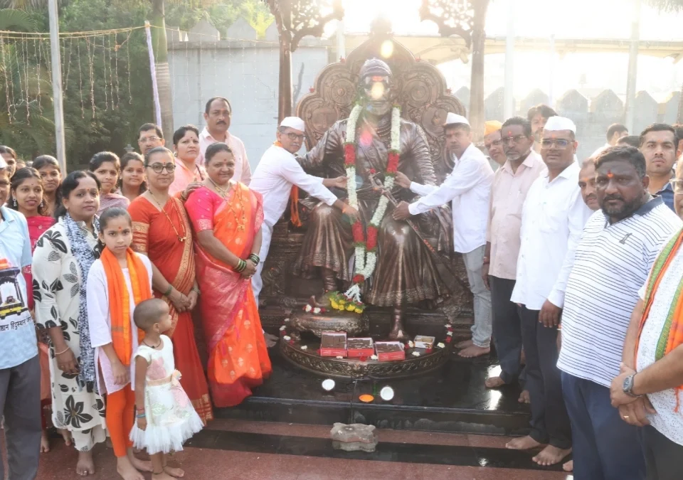 shivjayanti chitrarath mahamandalatarfe shivjayanti utsahat sajri