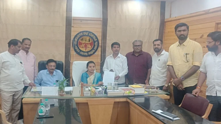 shivjayanti chitrarath miravnakisathi mahapalika prashasanachi jayyat tayari