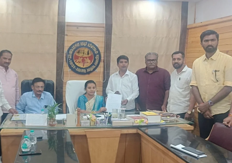 shivjayanti chitrarath miravnakisathi mahapalika prashasanachi jayyat tayari