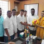 shivjayanti miravnuk shantetet par padlyabaddal police ayukt-upayuktancha satkar