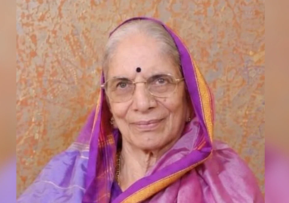 shrimati sudha vasant sapre yanche nidhan