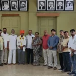 swakshari mohimela marathi bhashikanni sakriya pathinba dyava ; prakash margale