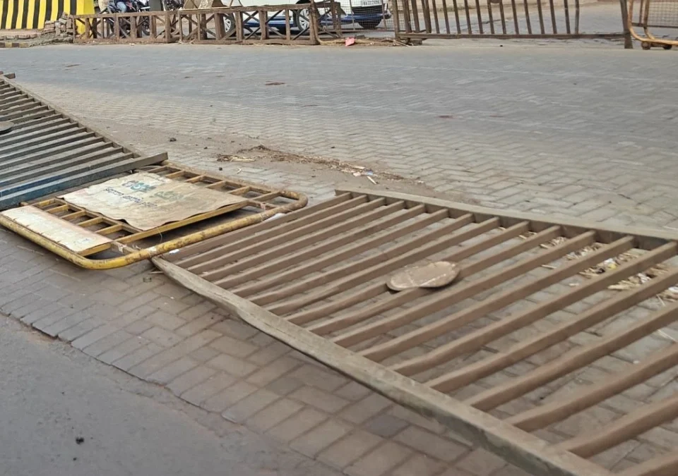 tisrya railway overbridgevar barrigets kosalale