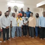 yuva samitichya vatine madhyavartiche navnirvachit adhyaksh prakash margale yancha satkar