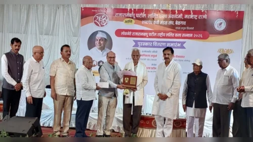 belgaav maharashtrachya asmiteche dhagdhagate hruday