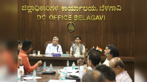 kendra sarkarchya vividh vikas kamanchaa khasdar jagdish shettar yanni ghetla aadhava