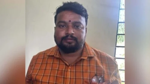 lachkhor hescom adhikari lokayuktanchya jalyat