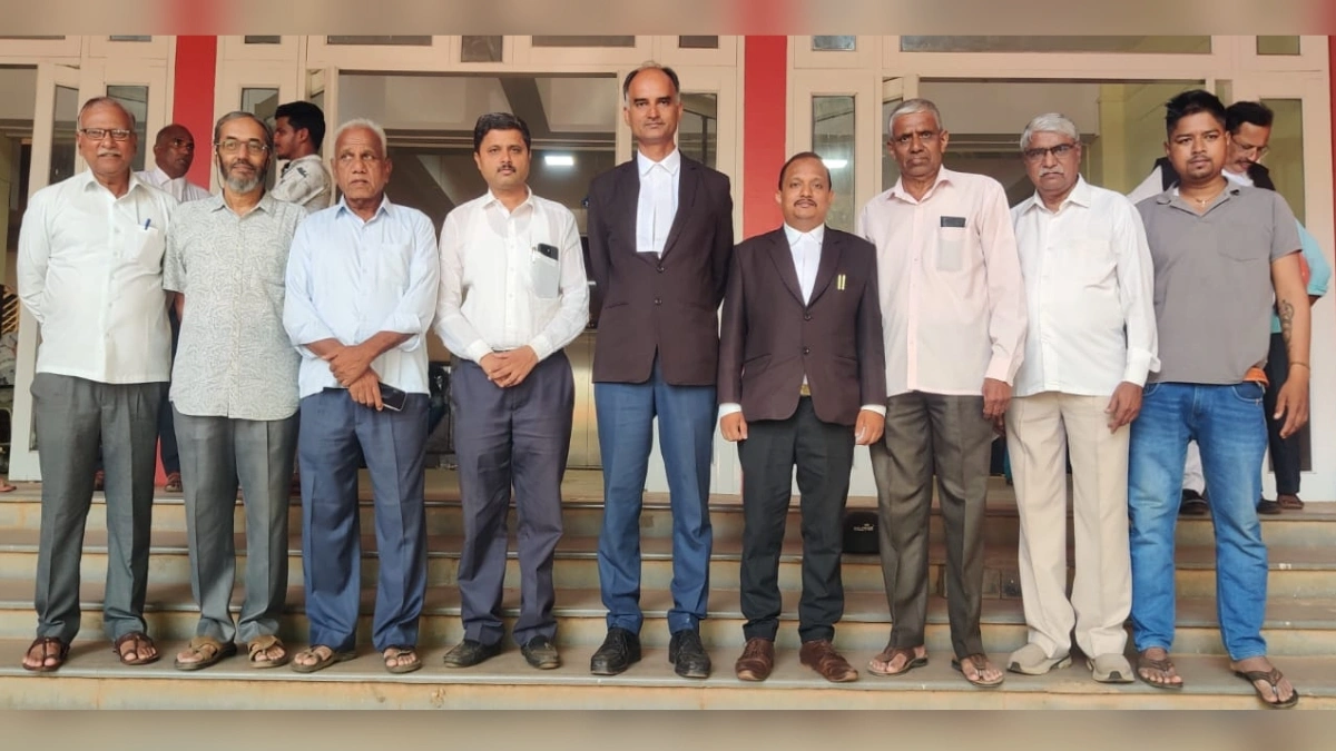mahamelavyachya khatlyat m.a.samiti nete nirdosh
