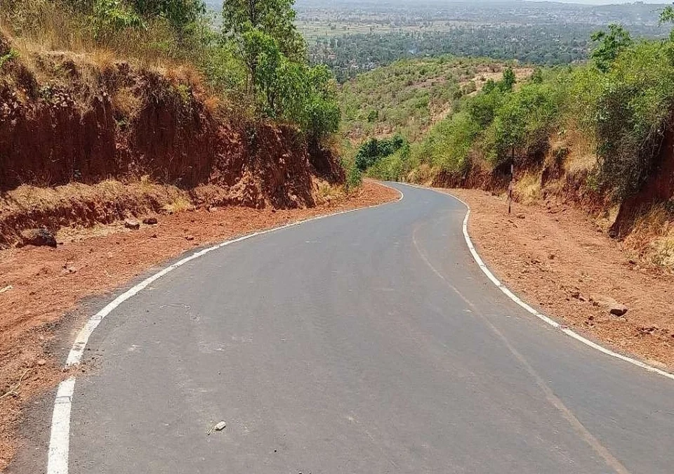 pragatipath yojanetun belgaav jilhyachya grameen bhagatil 481 km rastyanchaa vikas