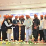 samajat jagrutisathi sahityikanni sakriya bhumika ghyavi