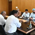 samajik ani dharmik salohyasathi sahakarya kara
