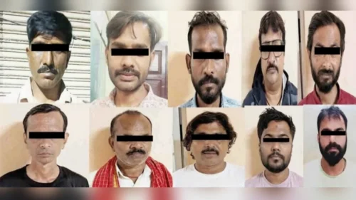 bekaydeshir vyavasayanvirodhat belgaav polisanchi dhadak karvai