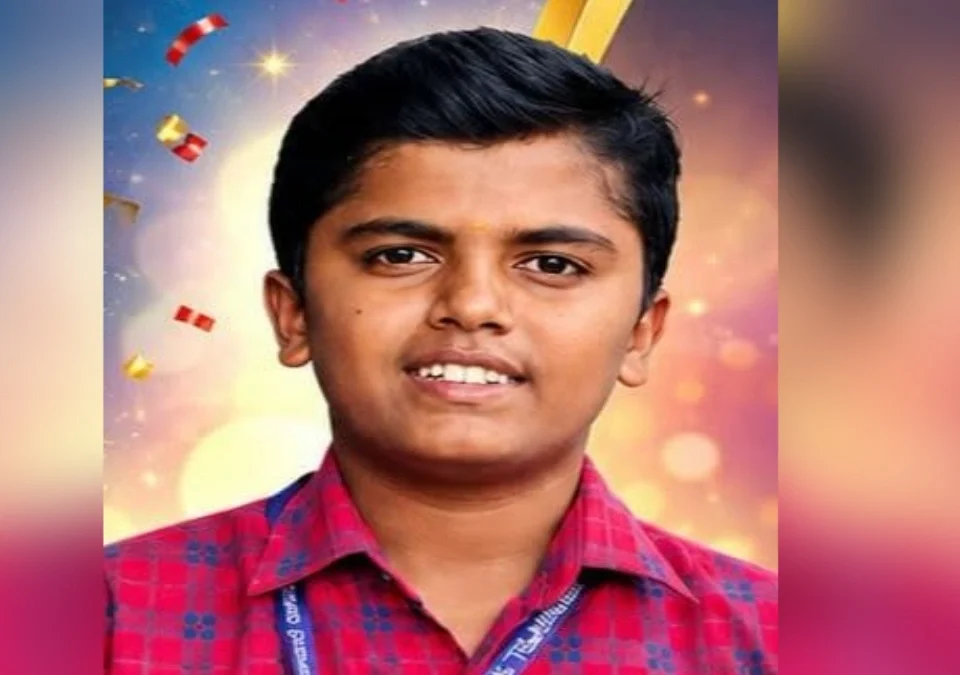 belgaavatil vaktrutva spardhet machhechya pushkar kolekarcha dvitiy kramank