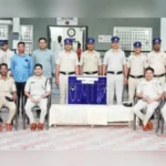 busmadhe sone lutnarya antarrajya chortyanchya tolicha pardafash