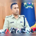 charitryachya sanshayavarun patnichi nirghrun hatya