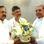 d. k. shivkumar yanchyakadun siddaramaiyyanna shapathvidhiche nimantran