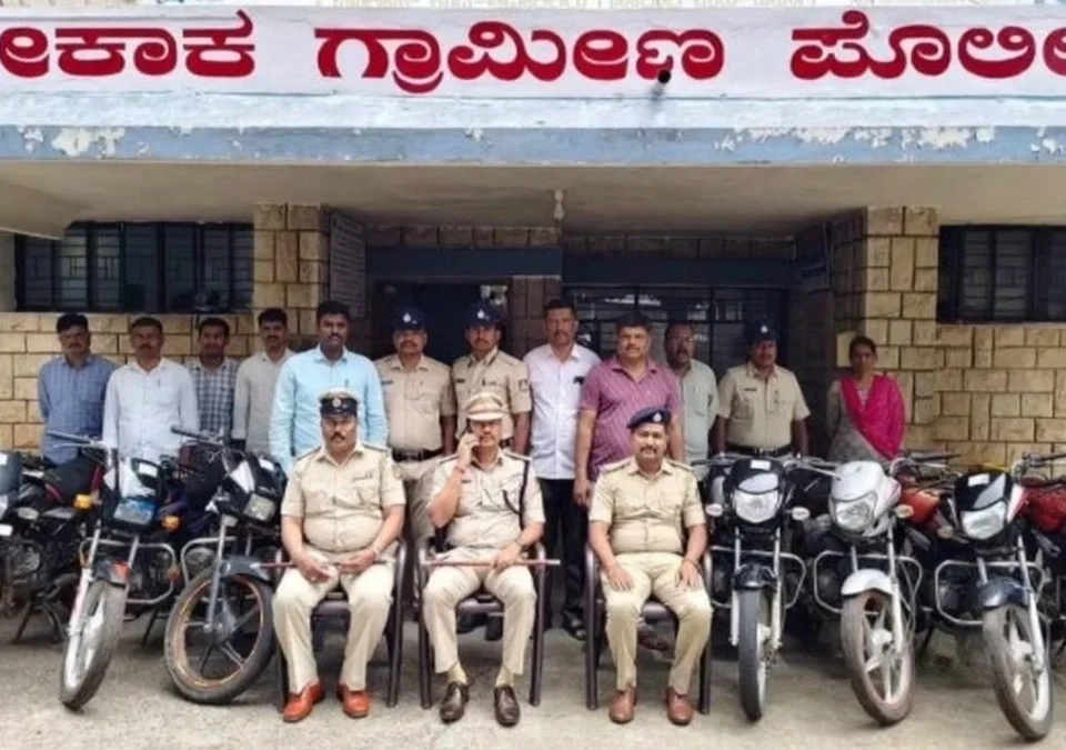 gokak grameen policeankadun duchaki chortyanna atak