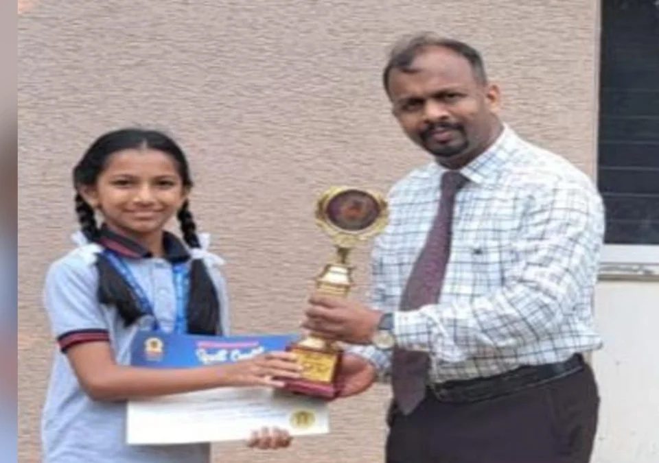 jyoti central schoolchya vidyarthinichi rashtriya staravaril spell bee parikshet daidipyaman kamgiri