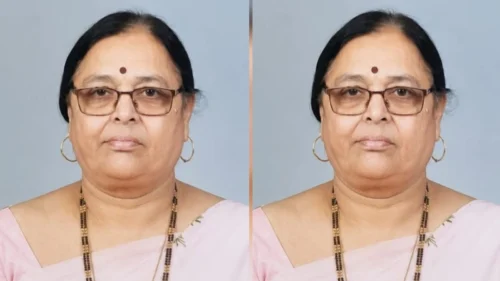 kavayitri pra. swarupa inamdar yanche kavyavachan shaniwari