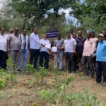 mannur gavchi jamin khrischan samajala denyas gramasthancha virodh