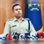 mulga jhalyachi party magitalyachya vadatun mitrachi dagadane thechun hatya